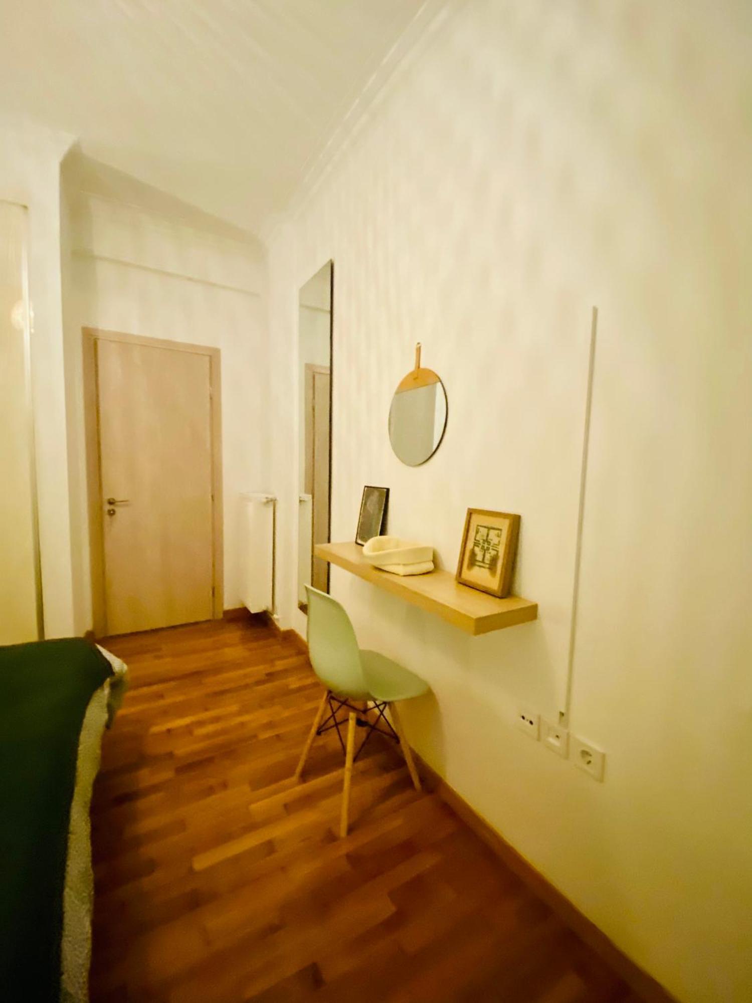 Antinoros Inn, Stylish Apartment,3' To Metro Aten Exteriör bild