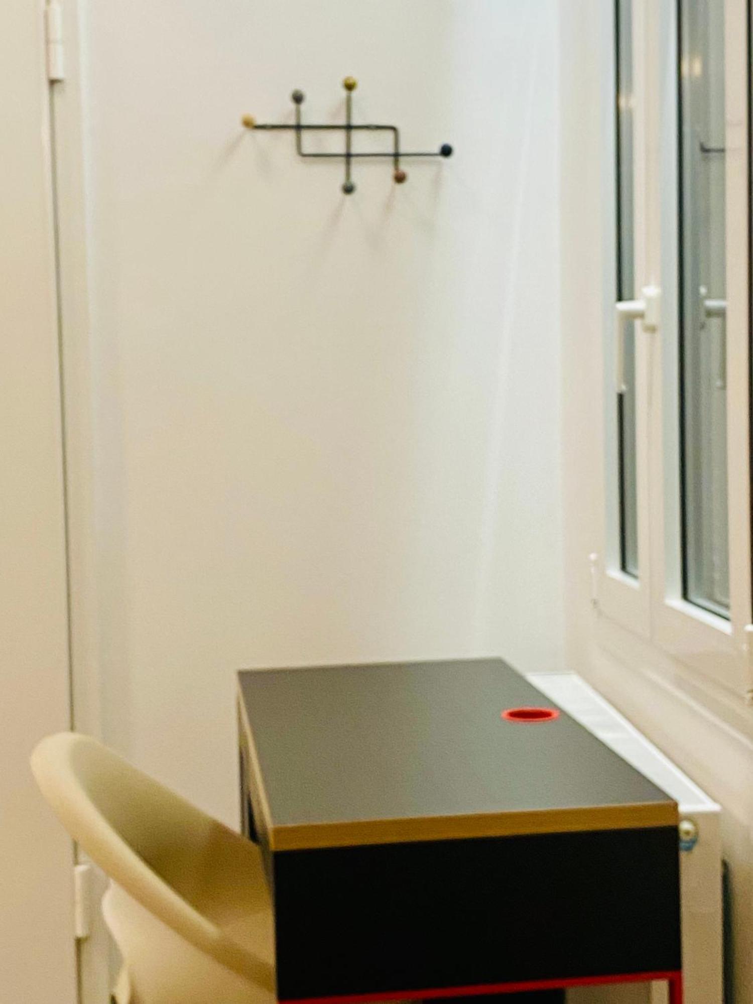 Antinoros Inn, Stylish Apartment,3' To Metro Aten Exteriör bild