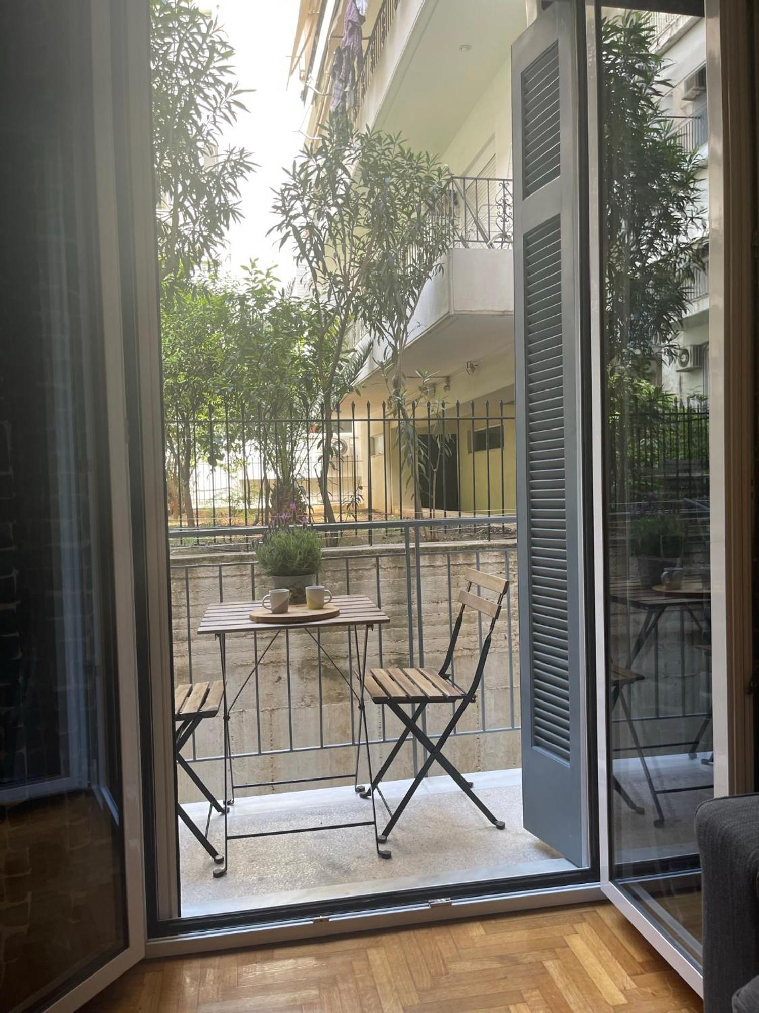 Antinoros Inn, Stylish Apartment,3' To Metro Aten Exteriör bild